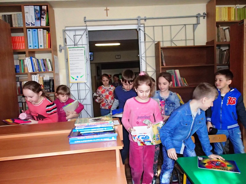 MIĘDZYNARODOWY DZIEŃ KSIĄŻKI DLA DZIECI