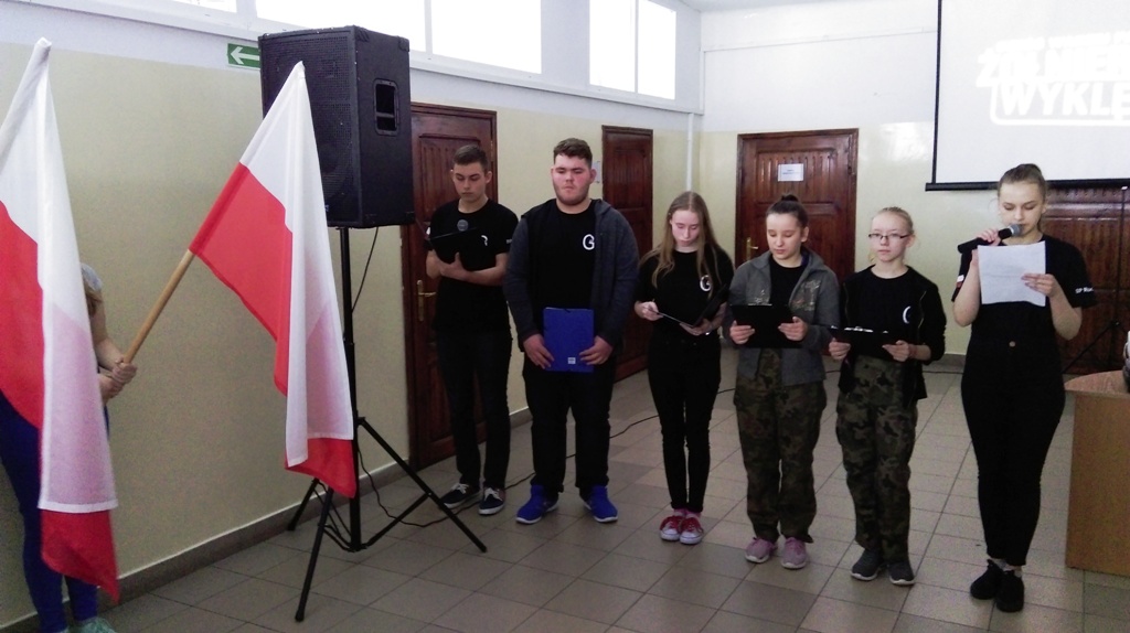 PATRIOTYCZNY APEL I BIEG „Tropem Wilczym”