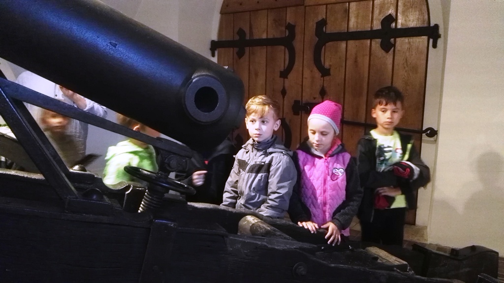 NA WYCIECZCE W „ARSENALE”