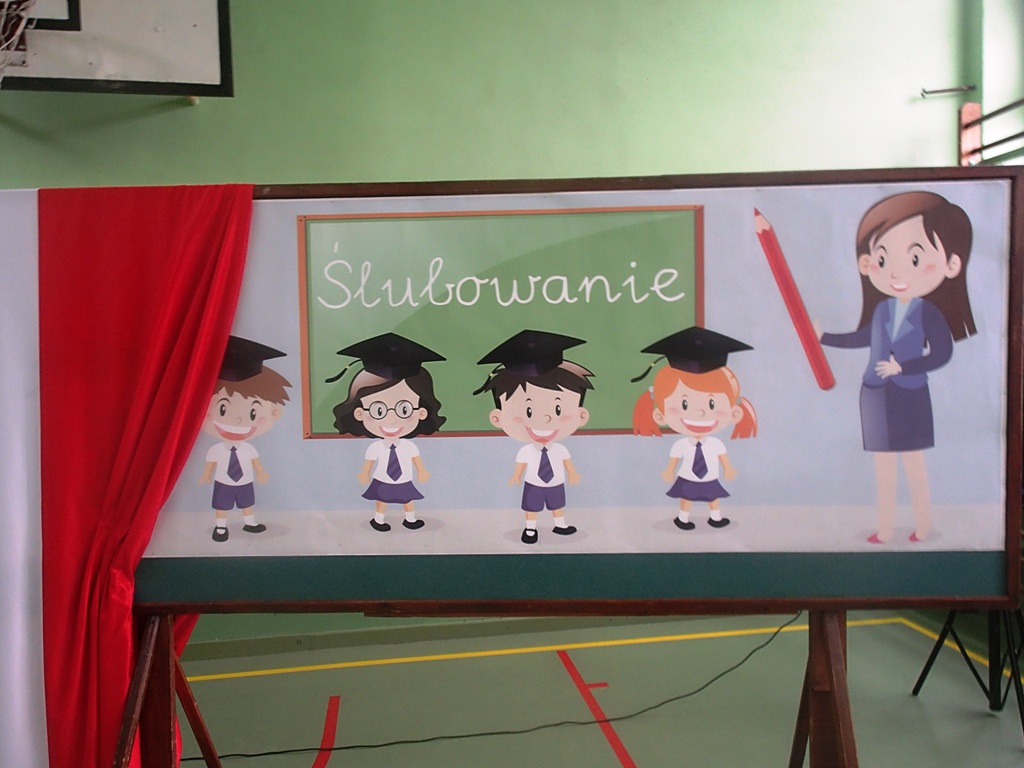 ŚLUBOWANIE KLAS PIERWSZYCH