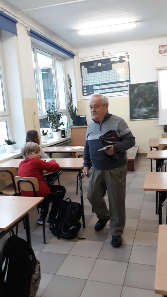 „JAK PISAĆ, ABY ZECIEKAWIĆ CZYTELNIKA”?