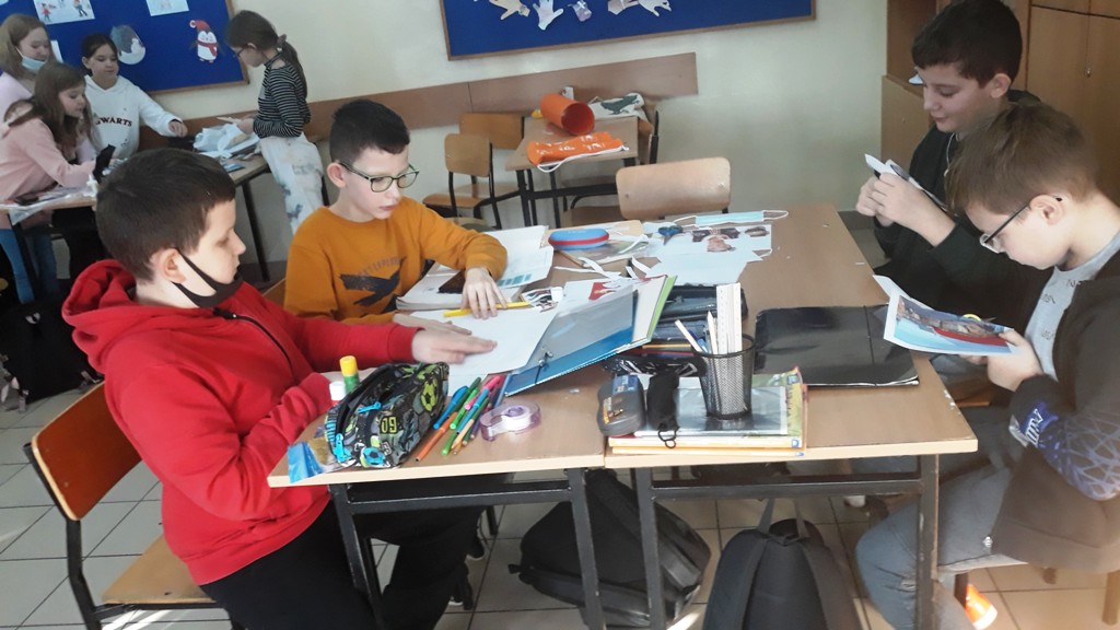 „ JEST W KAŻDYM WIERNYM SERCU POLAKA”