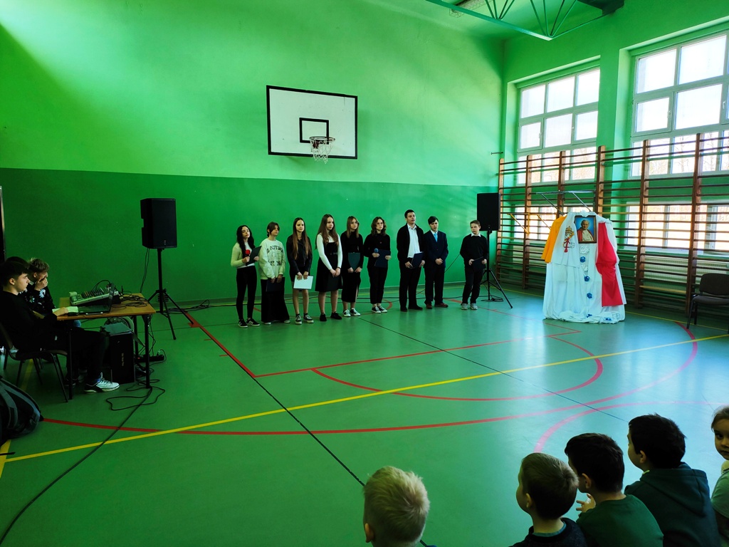 APEL Z OKACJI 17 ROCZNICY ODEJŚCIA DO DOMU BOGA OJCA ŚWIĘTEGO JANA PAWŁA II